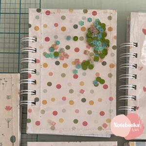 MINI CUADERNO LENTEJUELAS - CUADROS - PUNTOS