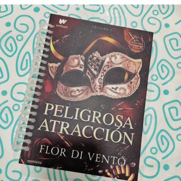 CUADERNO PUNTOS SMART CLICK A5 - PELIGROSA ATRACCIÓN