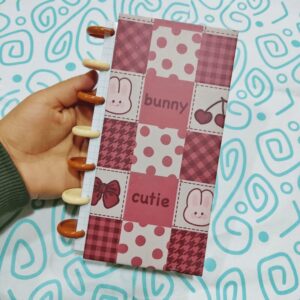 CUADERNO DE DISCOS A6 CUADROS - BUNNY CUTIE