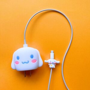 PROTECTOR DE CARGADOR - CINNAMOROLL
