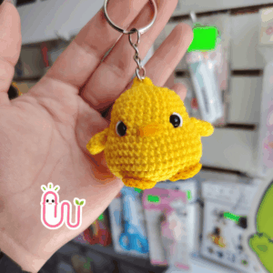 LLAVERO POLLITO TEJIDO